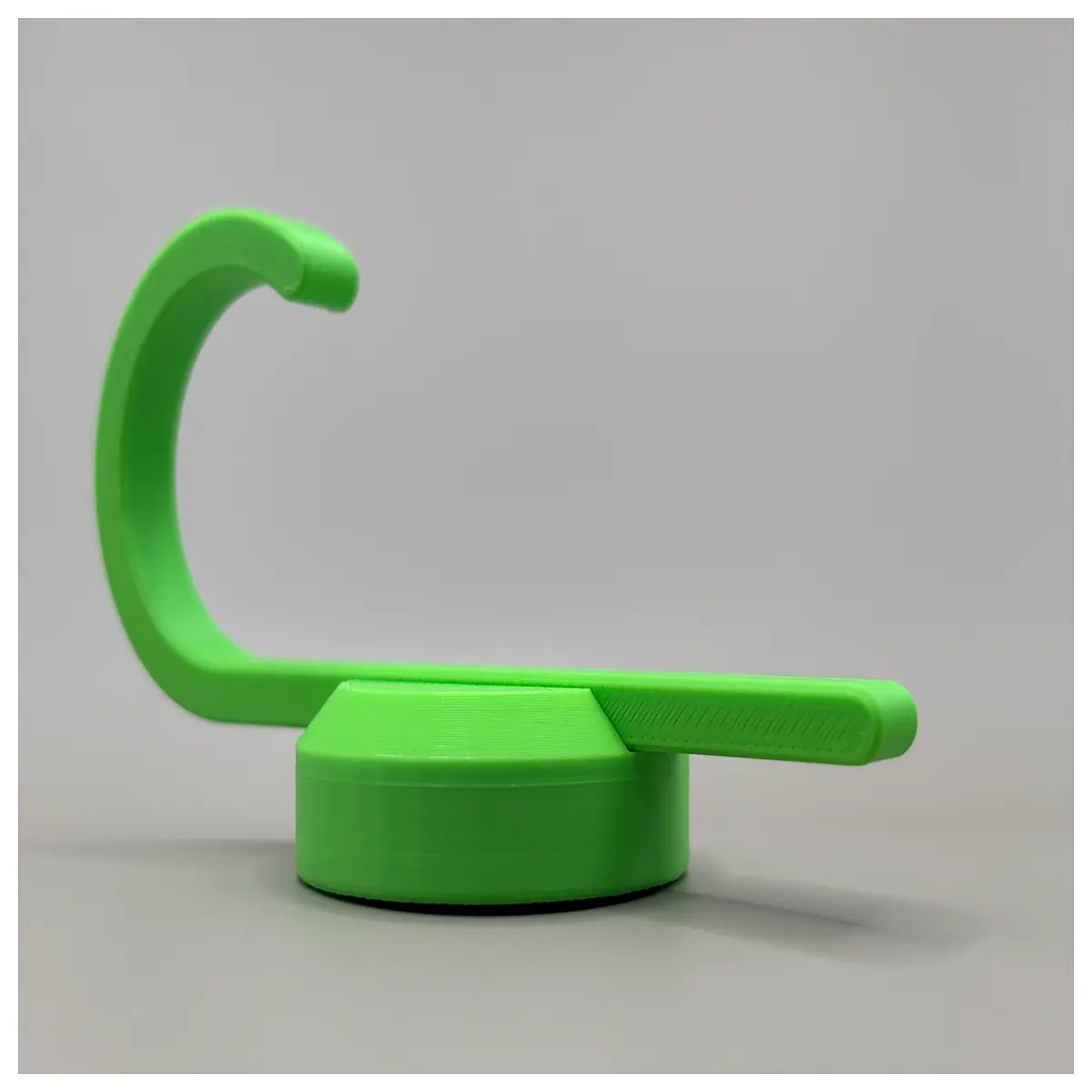 Magnetic or Suction Cup Clothes Hooks Bathroom Kitchen Wall Mounted Hooks for Hanging Clothes Accessories Quick Storage