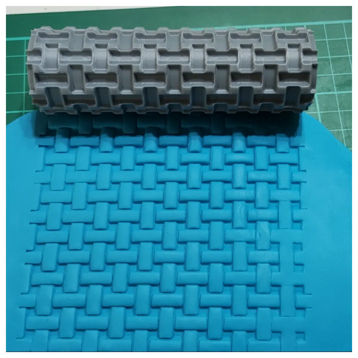Roller Woven Mesh 3D Modeling Rendering Plugin Optimization Editing Effects Enhancement Game Engine