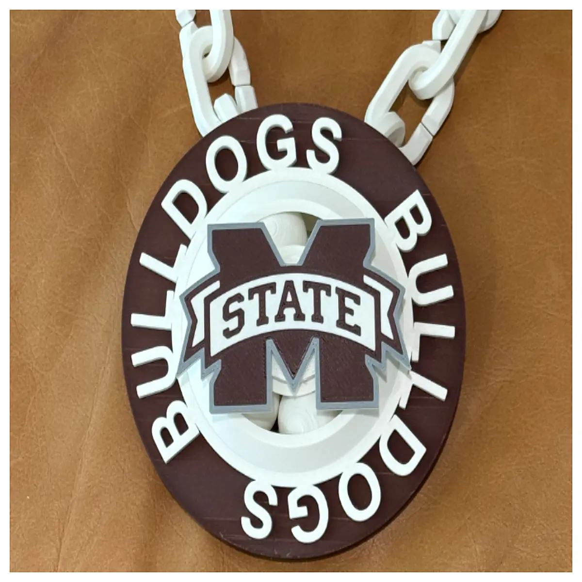 Mississippi State Bulldogs Rotating Chain Sports Equipment Dog Training Pet Toys Athletic Gear