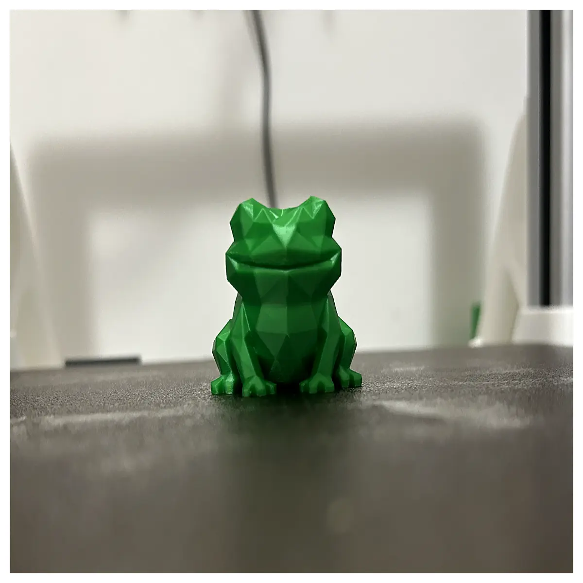 cute low poly figurine minimalist geometric animal decor desk ornament for gamers resin craft funny office buddy