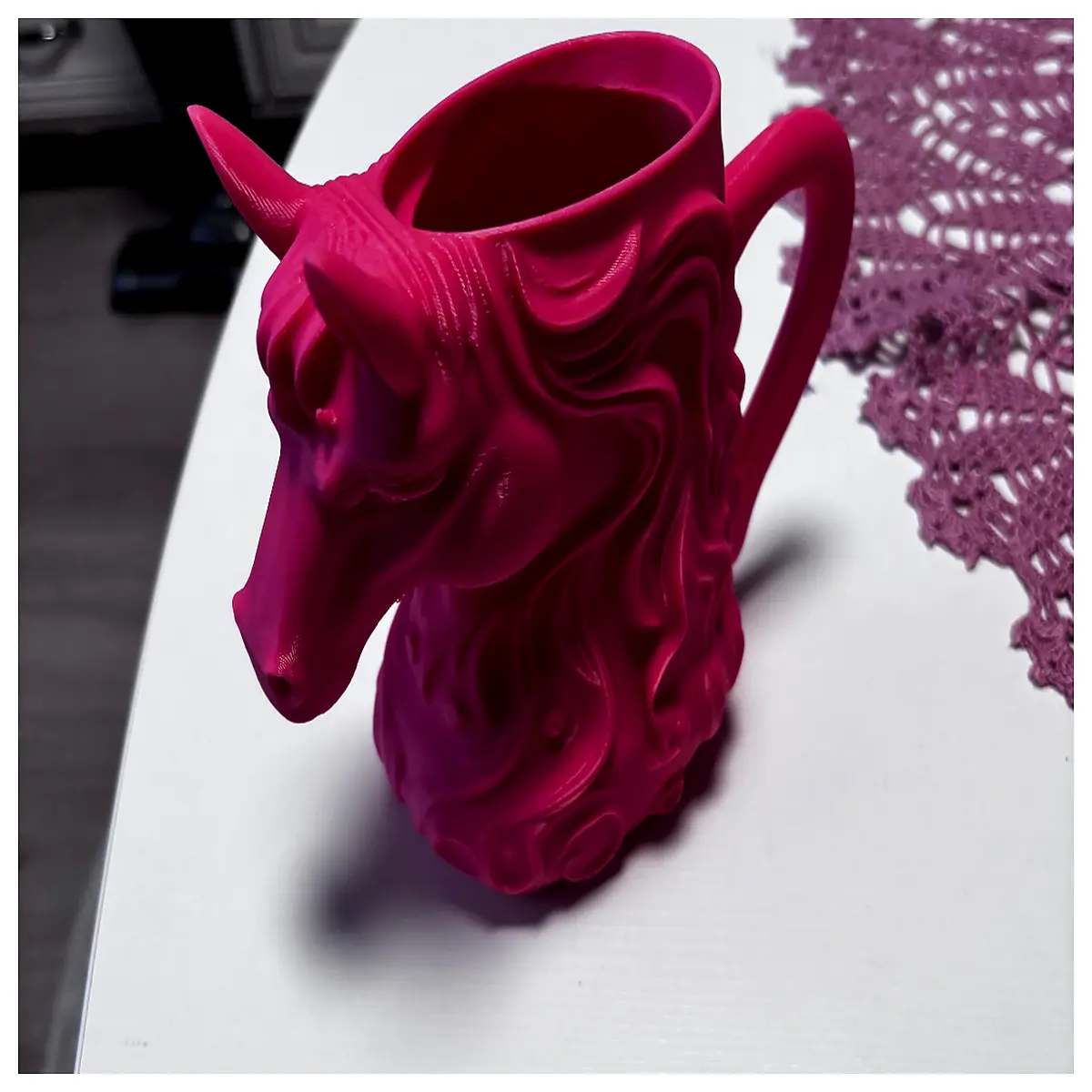 Pencil Holder Desk Decoration IoT Accessories Creative Gift Girls Anime Collectible