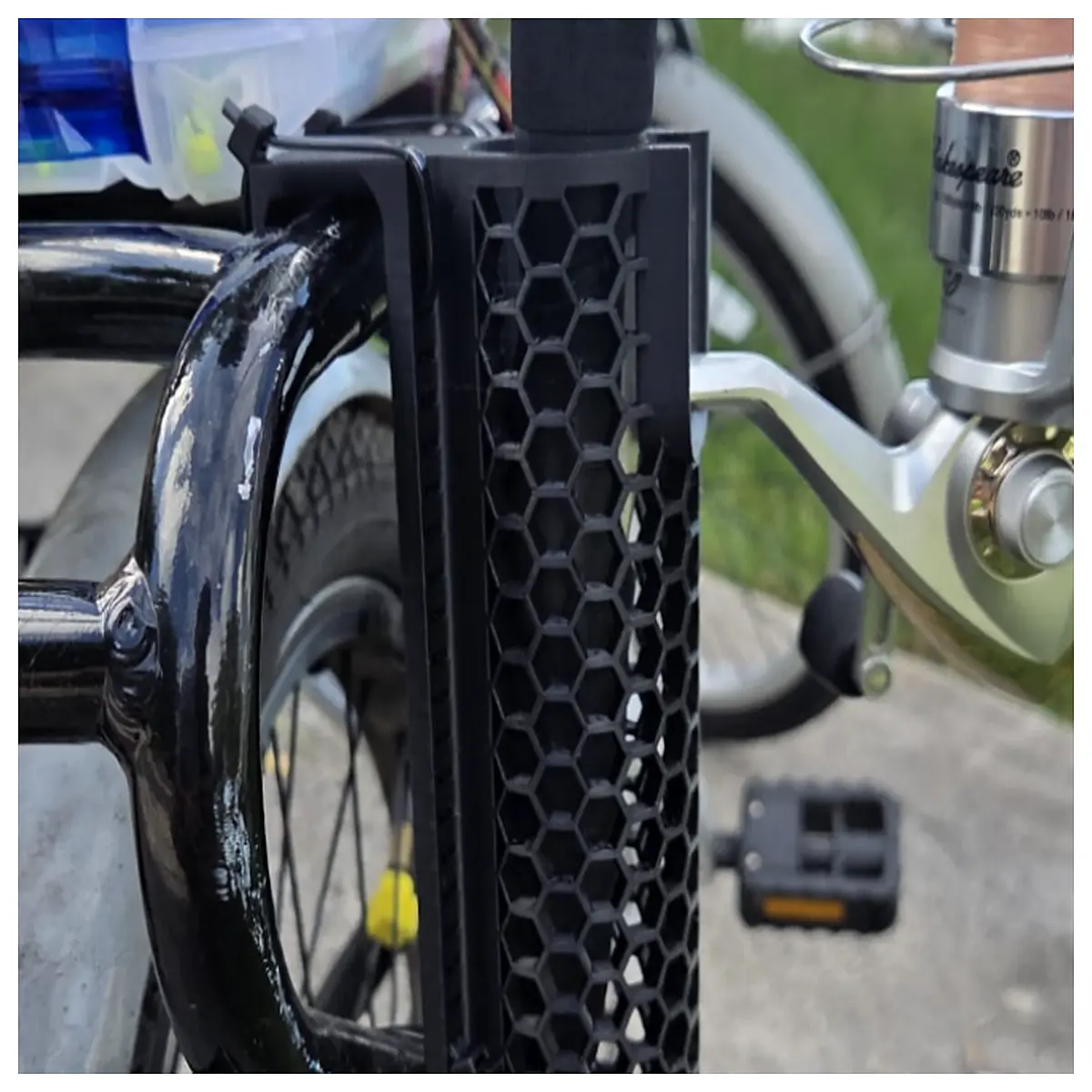 bike fishing rod holder mount for road mountain cycling handlebar rack accessory