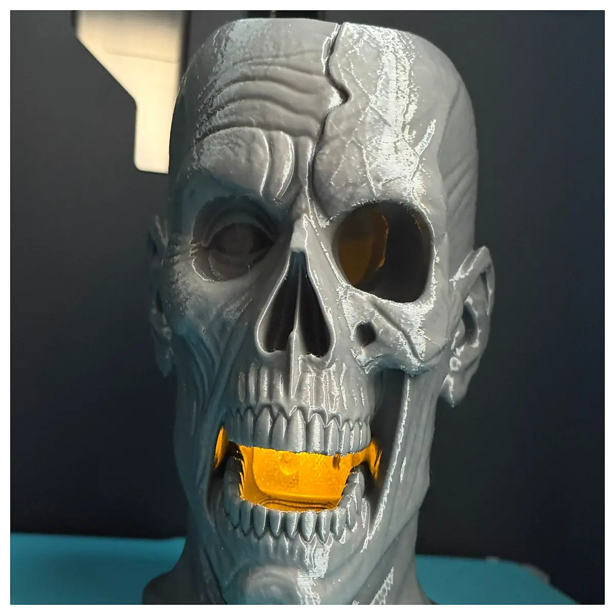Half Rotten Zombie Head Tea Holder Skeleton Decoration Decay Antique Style Horror Display Figurine Ghost House Decor Zombie Head Stand