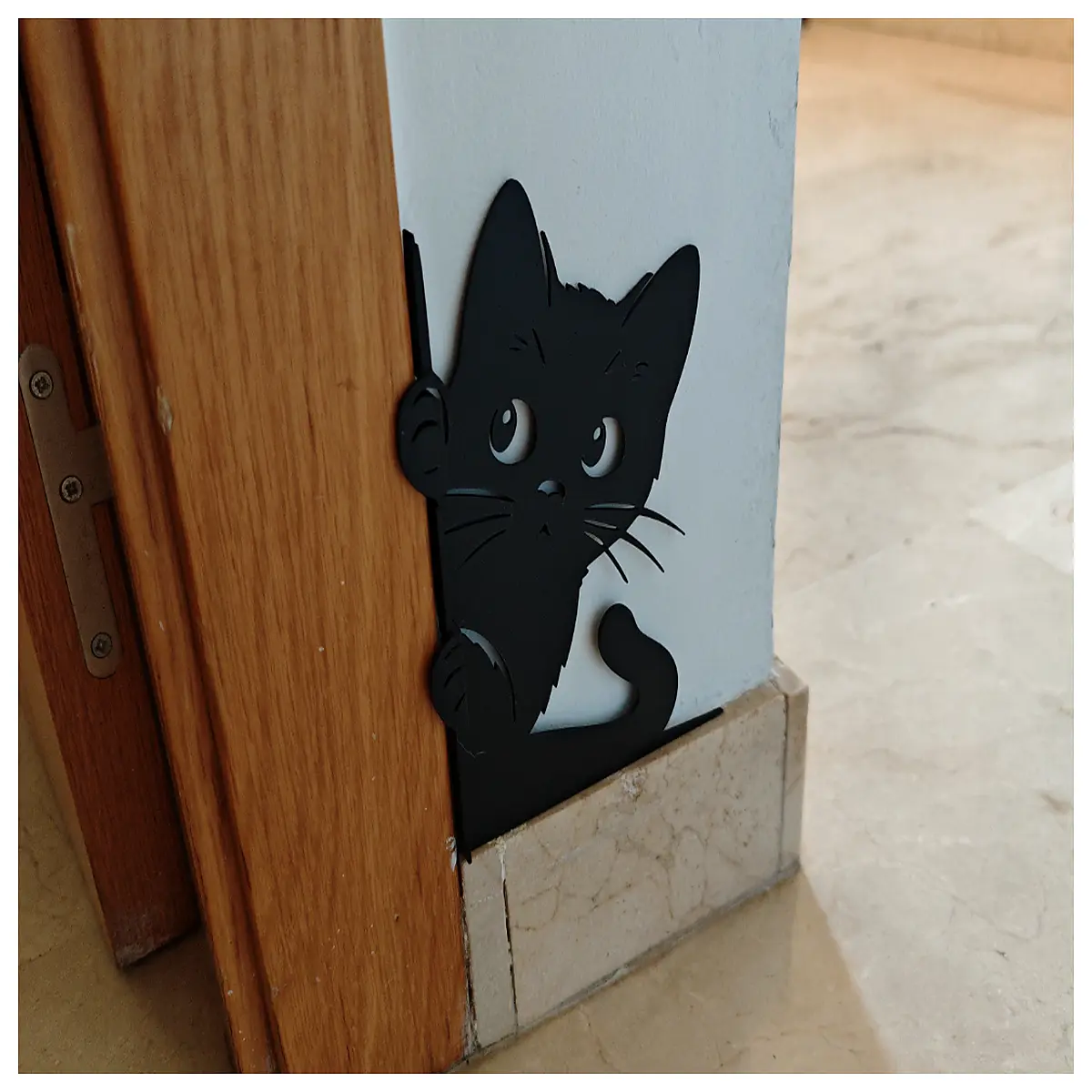 Small Black Cat Window Decoration Hanging Wall Ornament Pet Decor IoT Toy Creative Home Decoration Cat Viewer