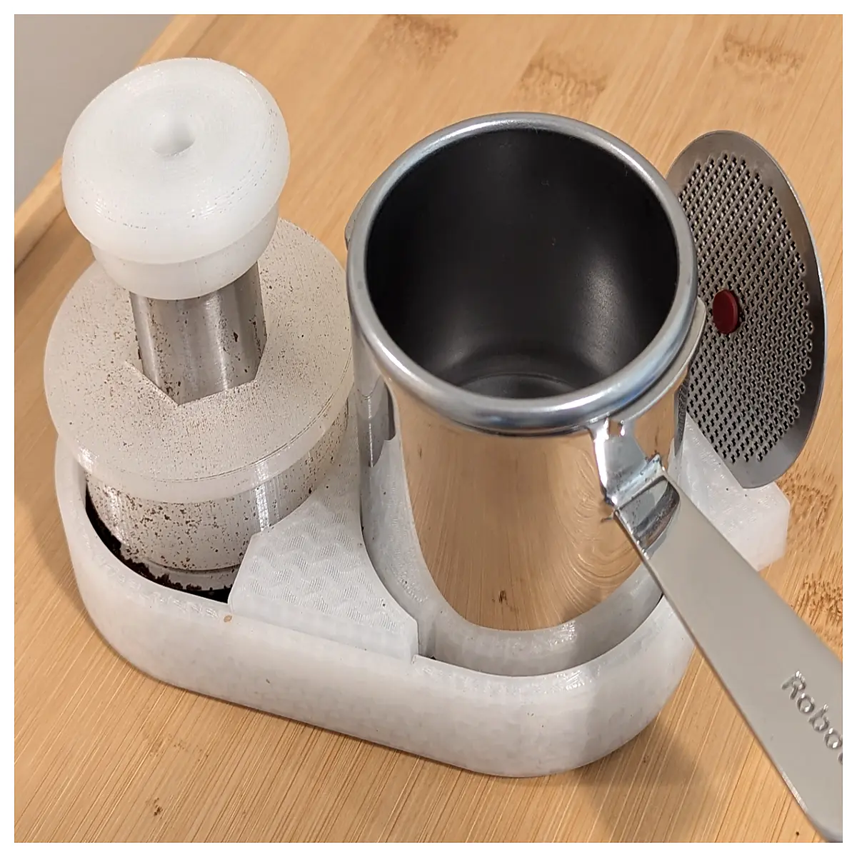 Cafelat Robot Barista Silicone Drip Mat Stand Coffee Accessory Water Leak Prevention Enhance Coffee Quality
