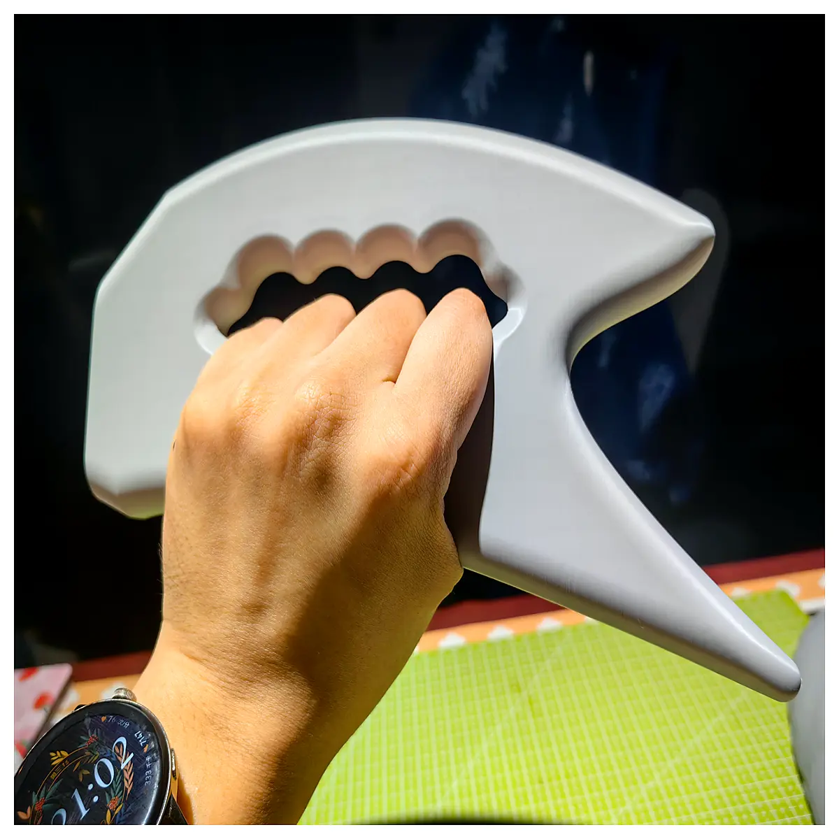 deep tissue massage tool for muscle recovery myofascial release instrument for athletes portable percussion for home use