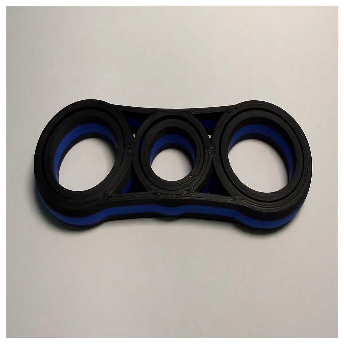 finger spinner ring fidget toy for anxiety relief stress relief concentration adult kids desk gadget