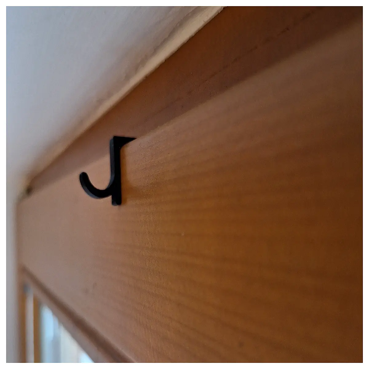 Window Decoration Hooks Small Hanging Ornament Wall Decor Indoor Hanging Accessory Window Hardware Decorative Hooks