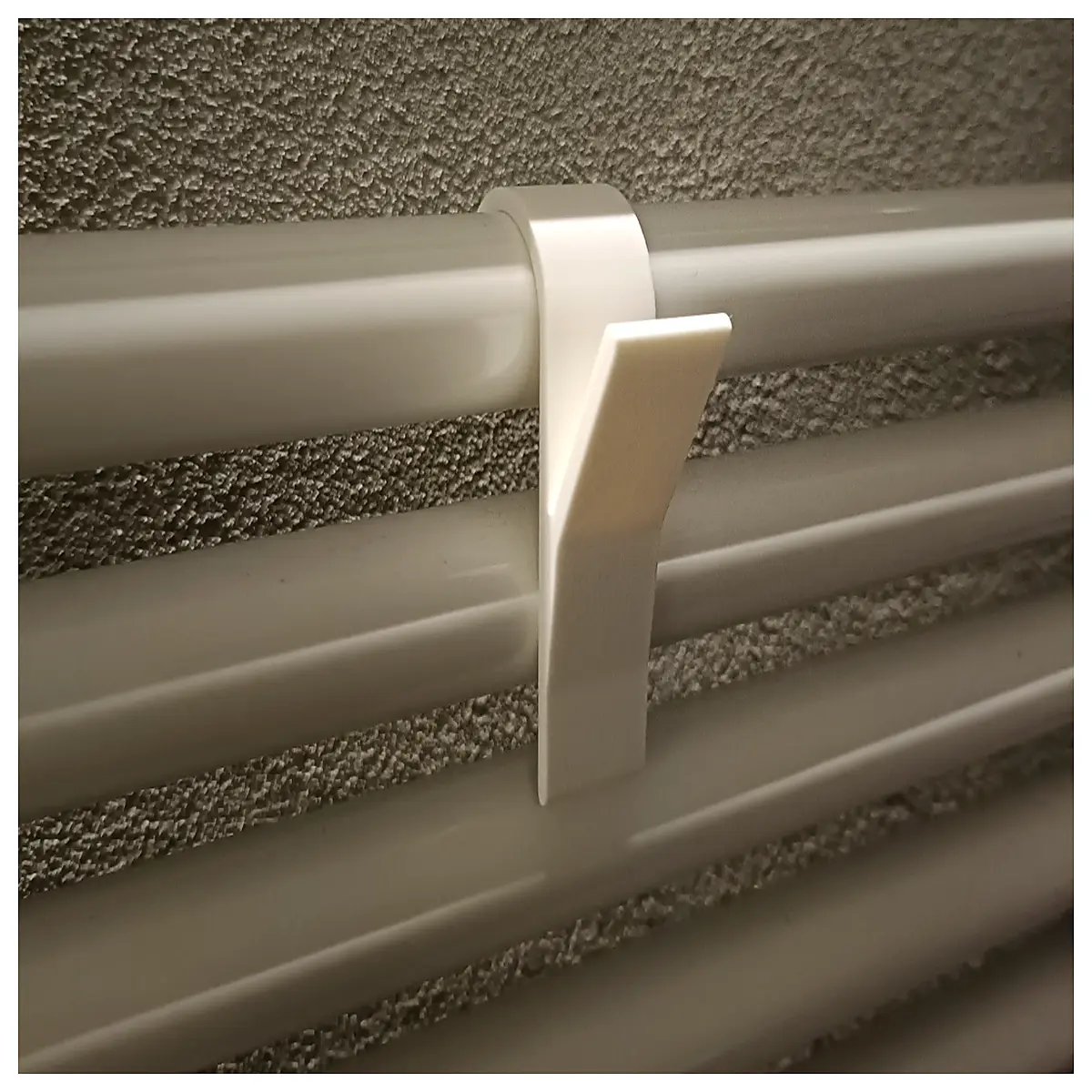 Radiator Towel Rack Radiator Hook Bathroom Towel Holder Wall Mounted Shelf Non Slip Hooks Kitchen Bathroom Organizer