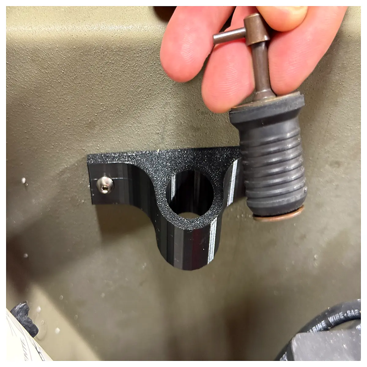 drain plug stopper tool wrench removal key for plastic boats