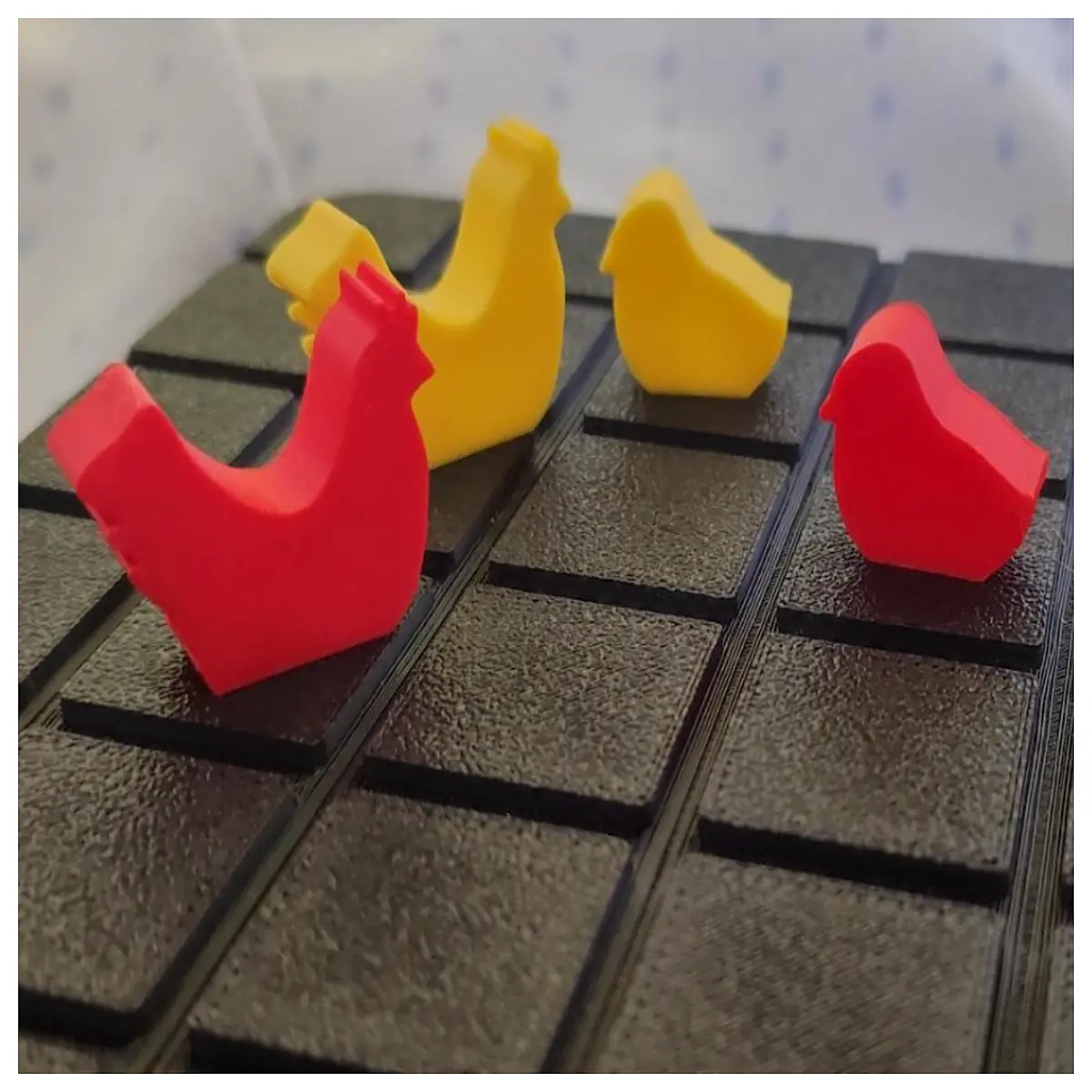 Chicken Game Toys Chicken Shaped Board Game Puzzle Toys Kids Games Fun Dice Set Party Gift