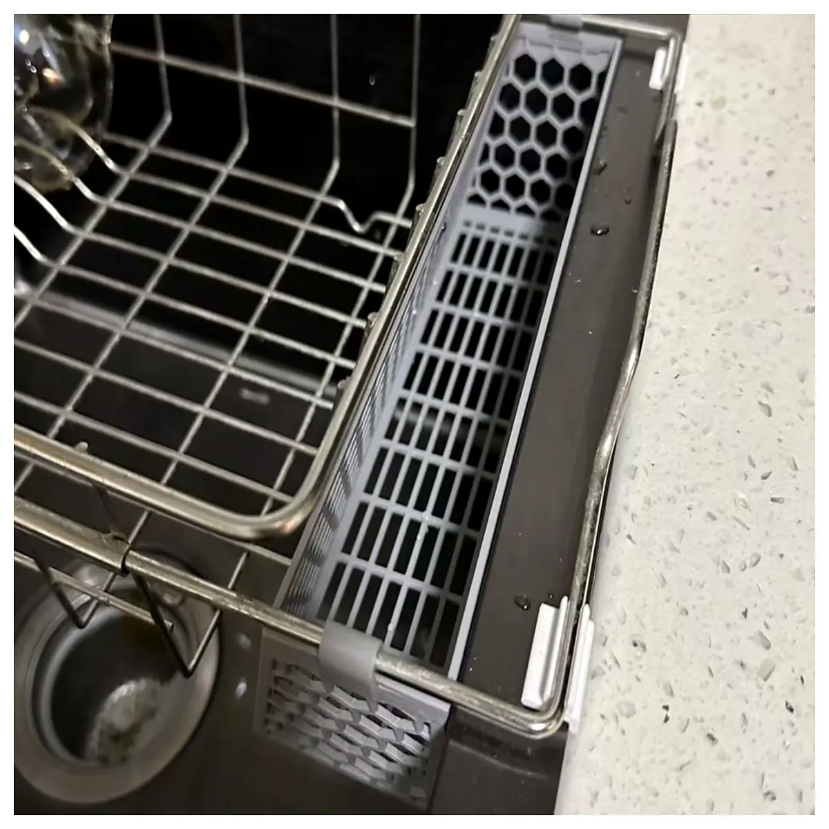 Kitchen Sink Side Cabinet Hanging Basket Shelf Bathroom Washbasin Edge Storage Box Small Space Organizer Sink Accessories