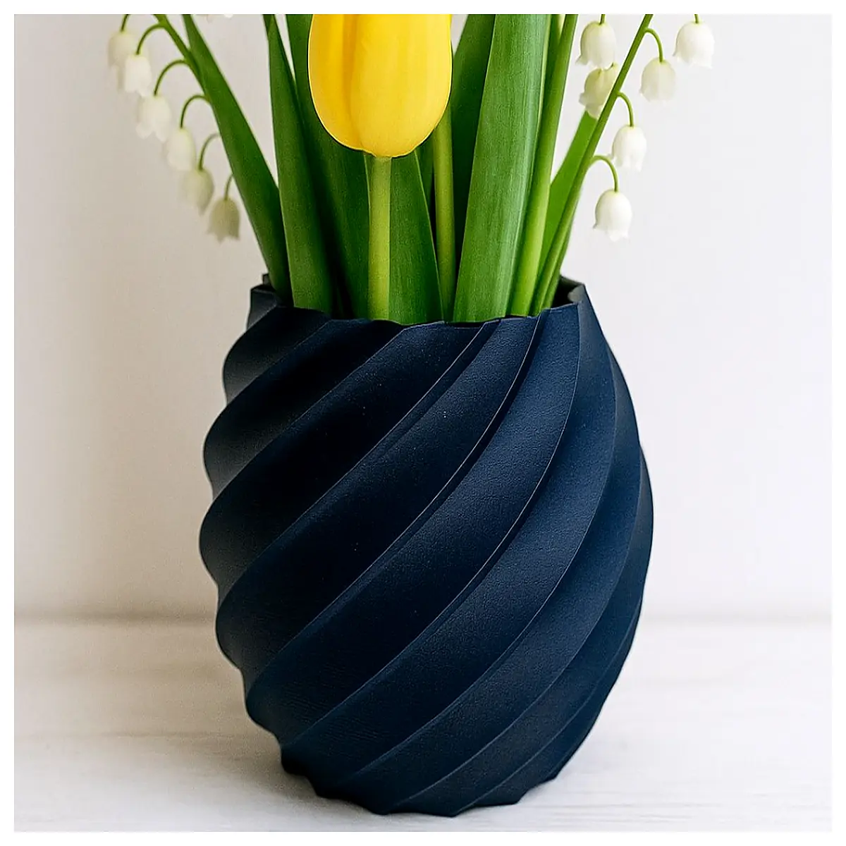 modern twisted vase for home decor abstract sculptural flower holder ceramic twist design centerpiece for living room table