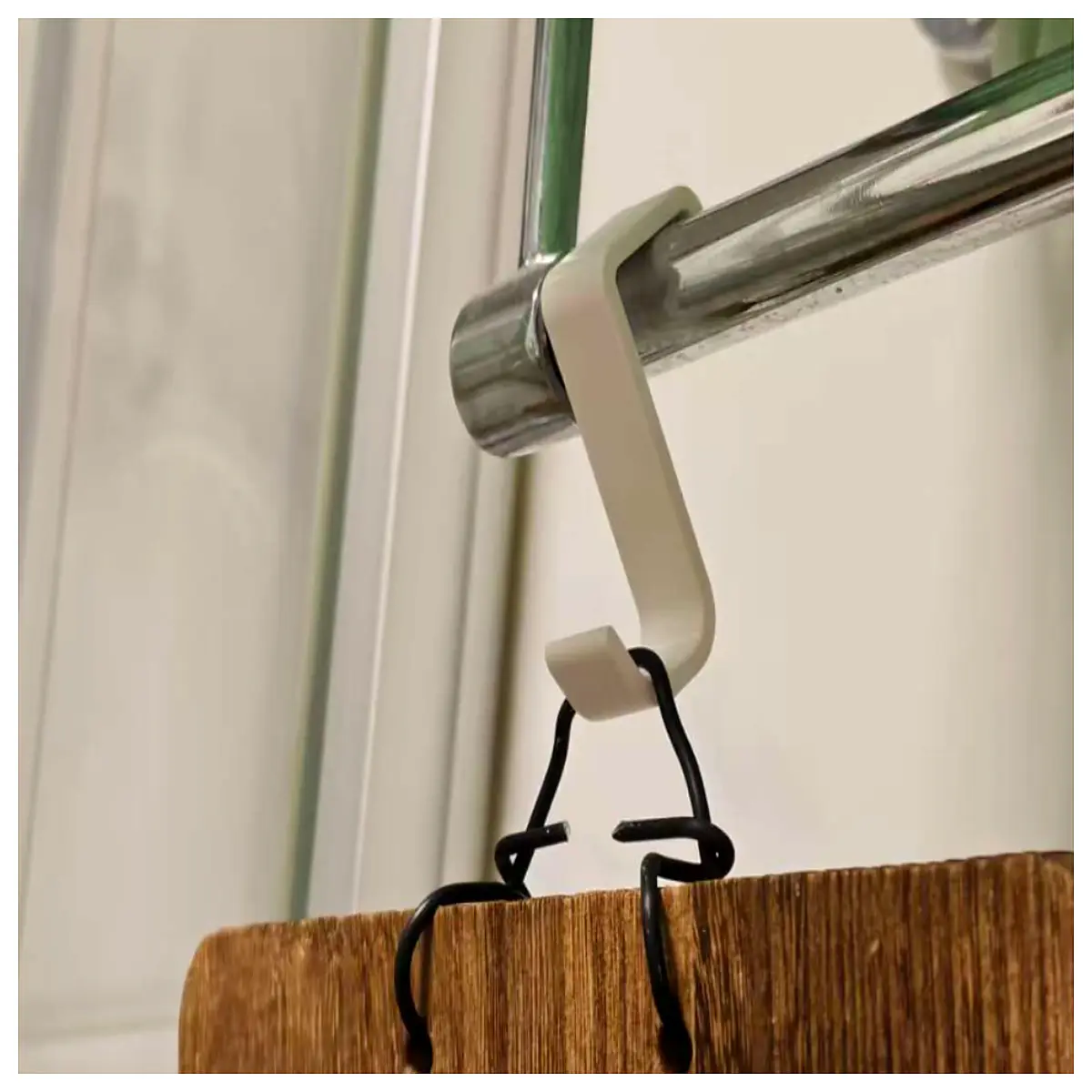Hook Simple Classic Wall Hook Minimalist Bathroom Decor Wall Mounting Bracket Hanging Hook Practical Accessory