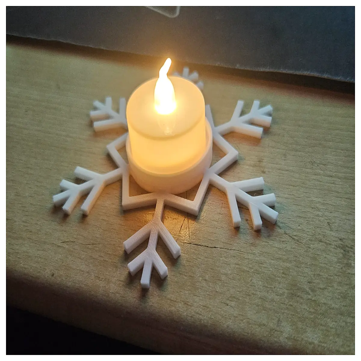 Snowflake Candle Holder Ceramic Candle Stand Desktop Decoration Festive Gift Creative Home Decor Accent Candle Accessories