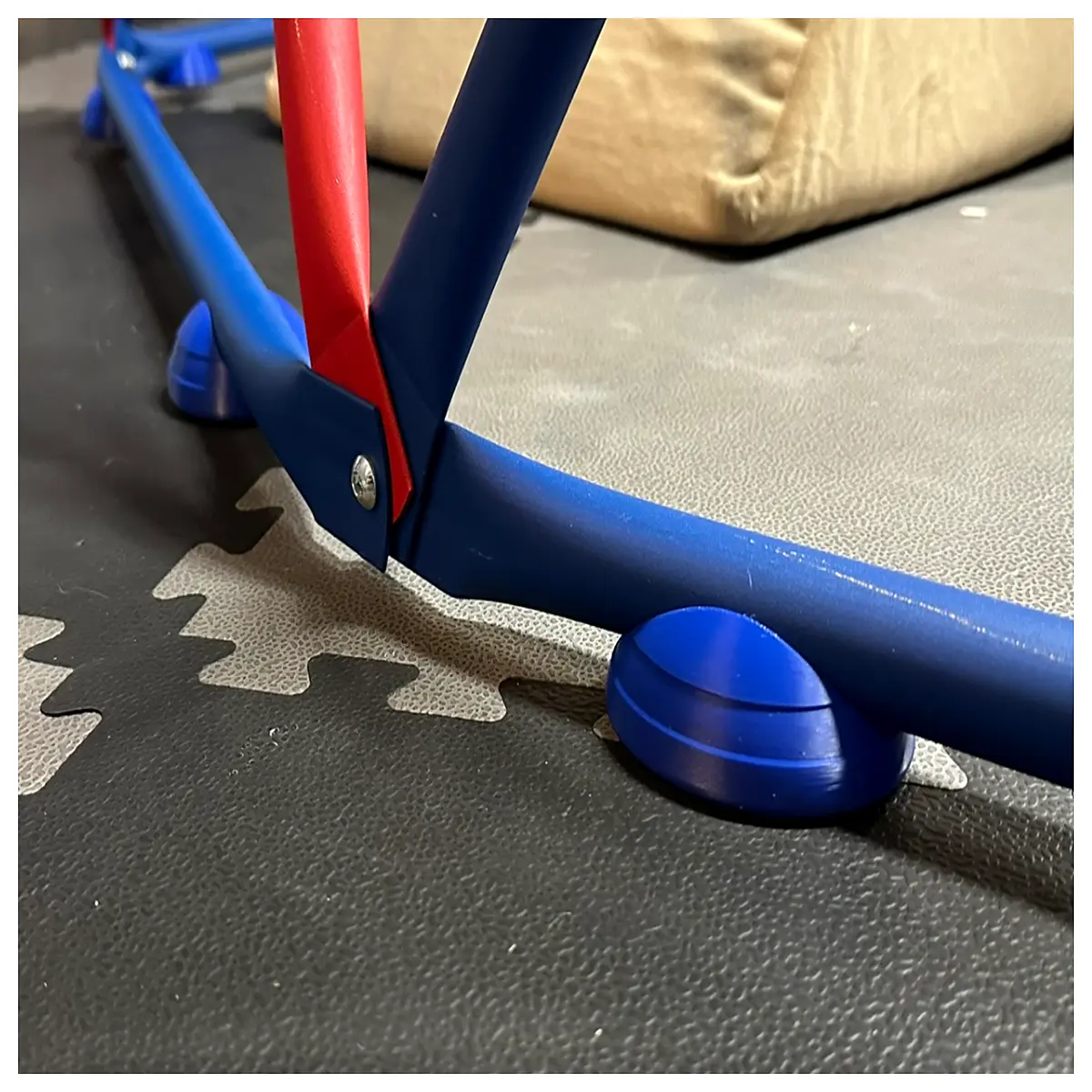 Climbing Dome Foot Pad Slides Universal Circular Pole Grip Safety Slides Kids Climbing Gym Accessories Playground Foot Grips
