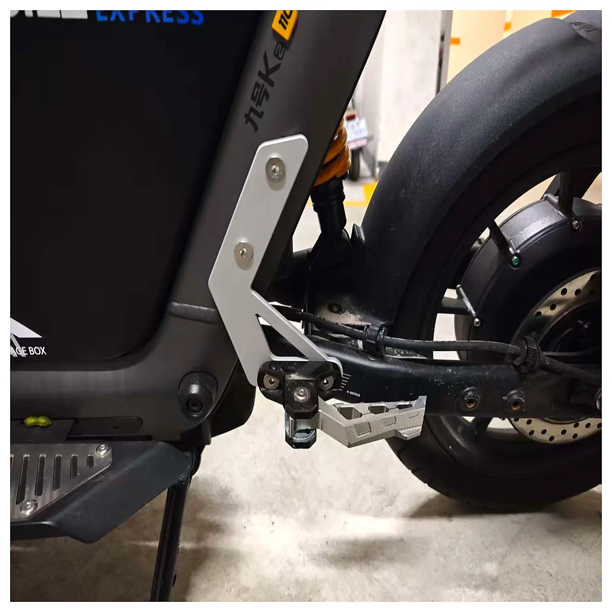 Nine Shadow Master KZ110 Spotlight Bracket Extension Support Mounting Accessories Spotlight Parts Extension Bracket