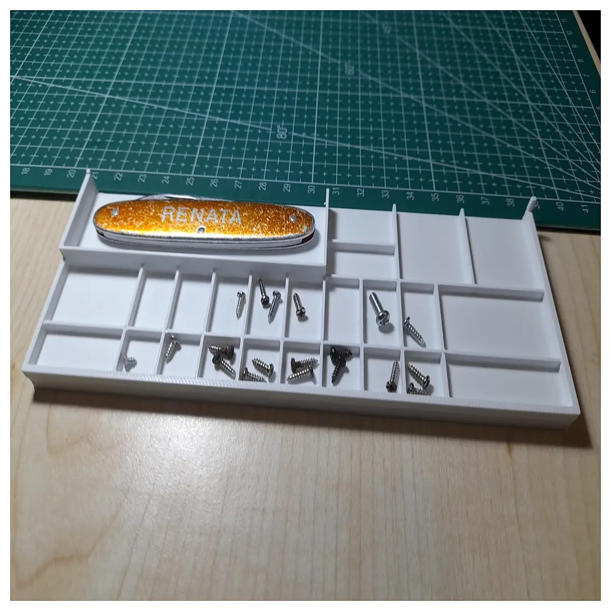 Screw Organizer Storage Box Tool for Organizing Screws Fasteners Electronics Accessories Screw Management System