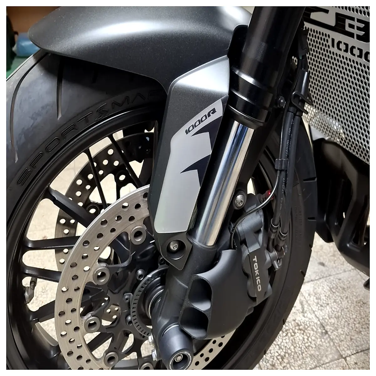 CB1000R Brake Airflow Cover Left Side Motorcycle Air Channel Protection Enhance Braking Performance CBR600RR Parts
