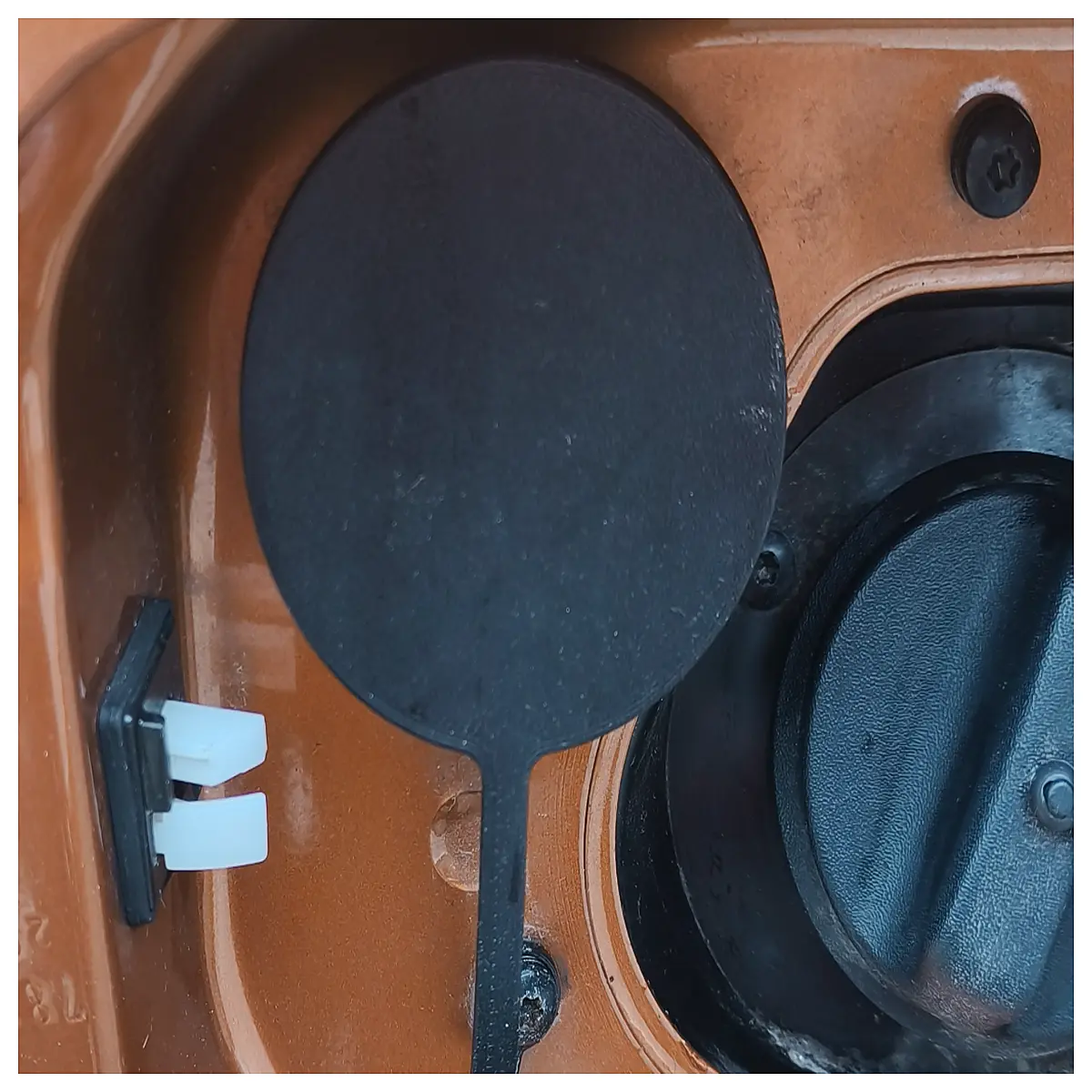 Dacia LPG Tank Cap Automotive Gas Parts Fuel Tank Cover Seal Cap Vehicle Tank Lid Component