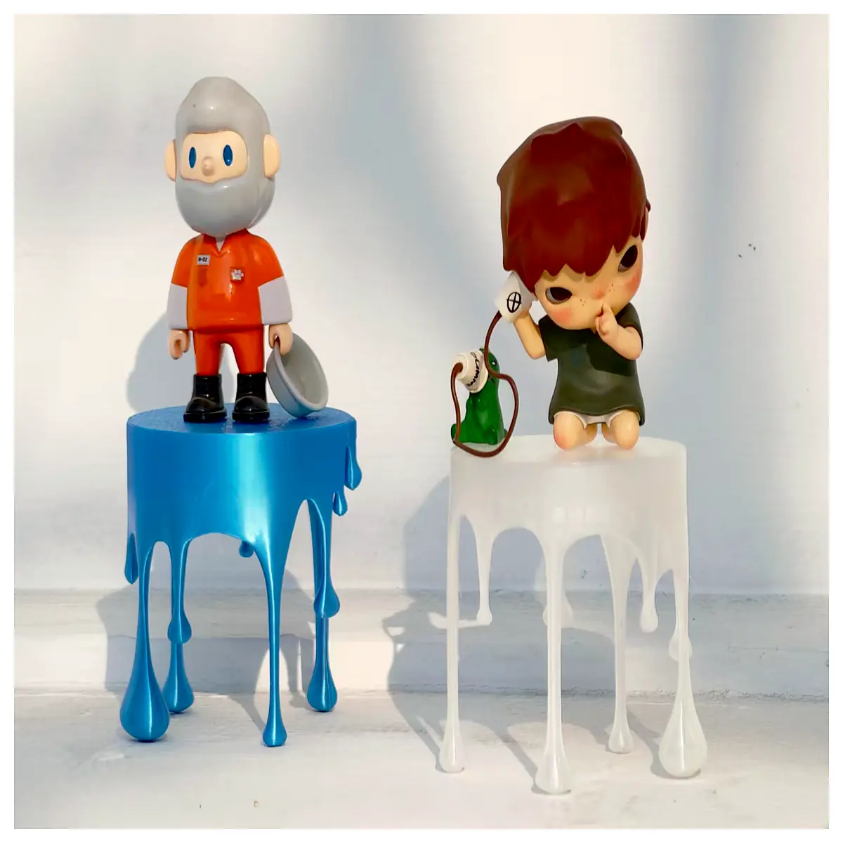 Floating Water Droplet Display Stand Desktop Floating Water Ball Stand Floating Decoration Floating Art Creative Ornament Floating Water Droplet Toy
