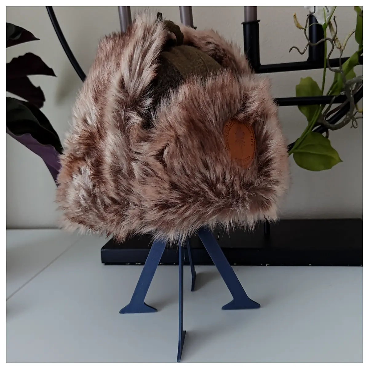 Hat Rack Hanging Hat Holder Wall Mounted Hat Display Stand Indoor Hat Organizer Storage Rack Home Decor
