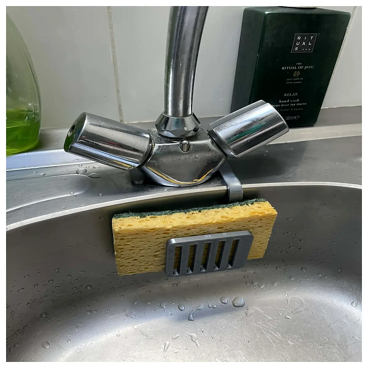 Universal Sponge Rack Bathroom Shelf Kitchen Wall Mounted Multi Purpose Storage Rack Bath Storage Kitchen Organization Wall Shelf