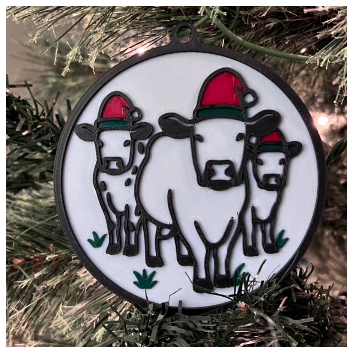 Santa Cow Decoration Festive Ornament Christmas Gift Farm Decoration Countryside Decor Holiday Accessory