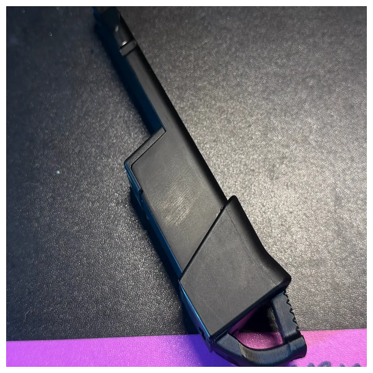 OY G34 G17 G18c Charging Base Support Fast Charging Plate Mobile Phone Accessories Charger Case Stand