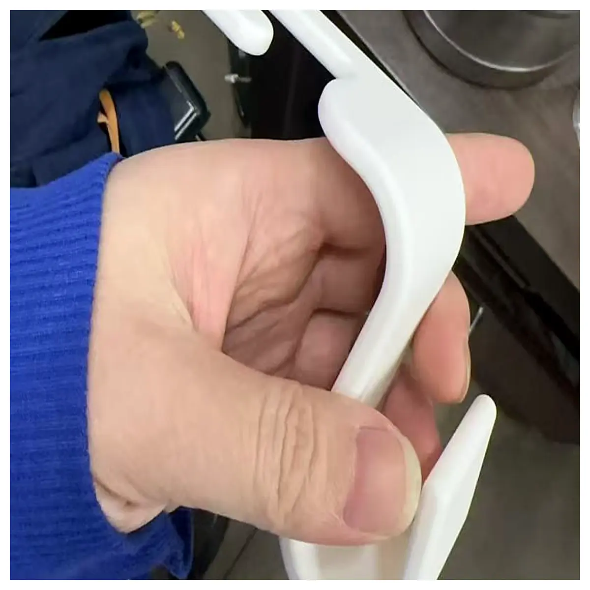 Car Seat Hooks Hanging Hooks Car Accessories Vehicle Mounting Hooks Auto Parts Car Decoration Fixings