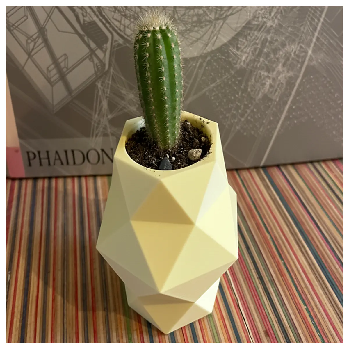 low poly geometric vase modern minimalist home decor small succulent planter terrarium container office desk ornament