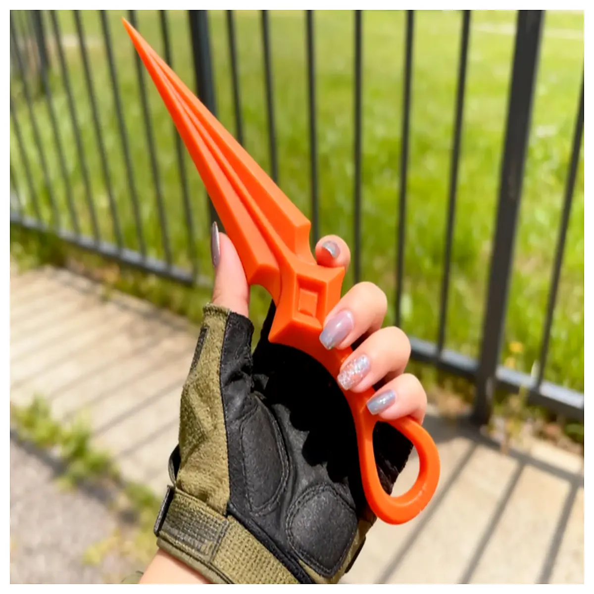 studded spiked ring blade for tactical custom handle grip enhancement