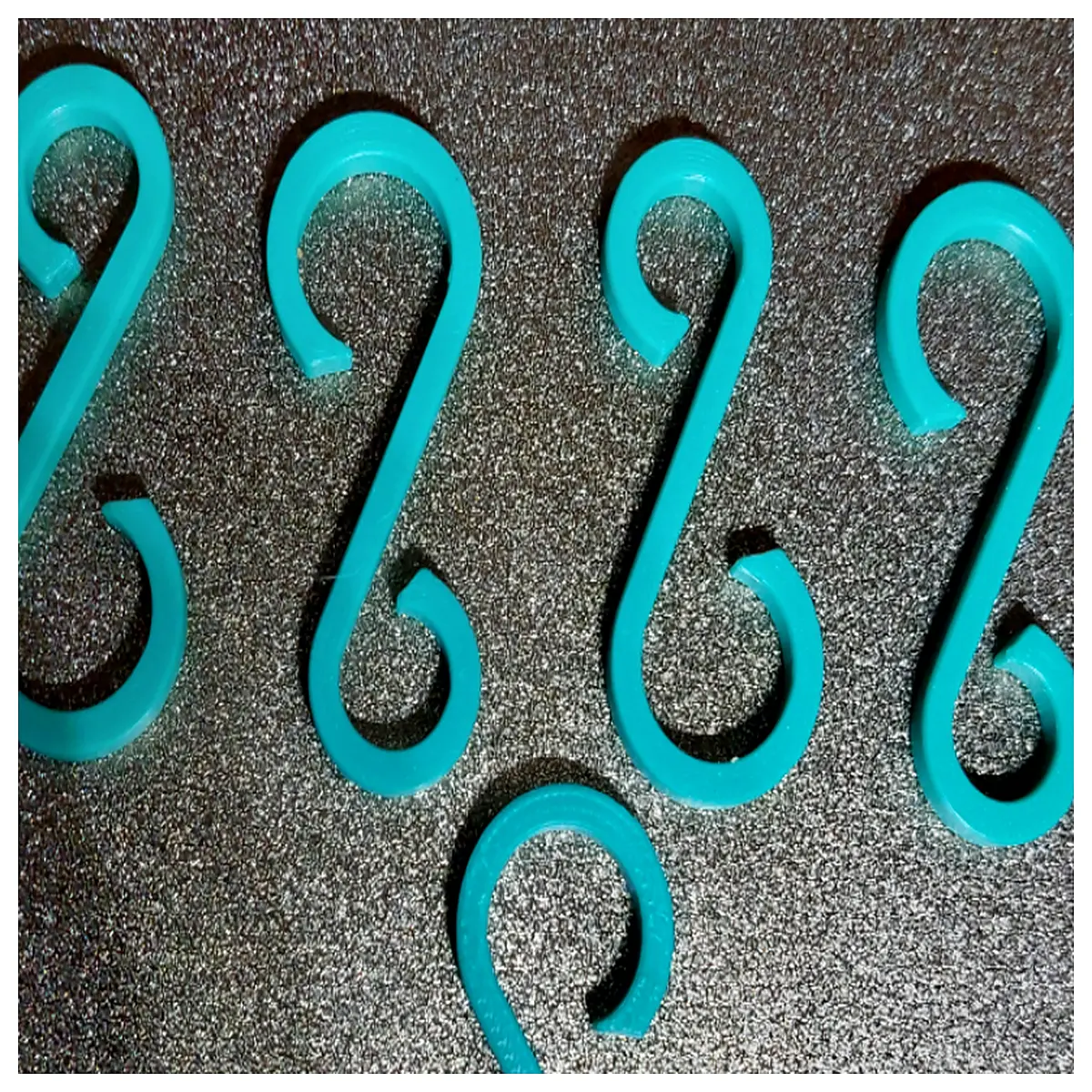Christmas Ornament Hooks Hanging Hooks for Ornaments Ball Decorations Xmas Tree Accessories Ornament Hangers