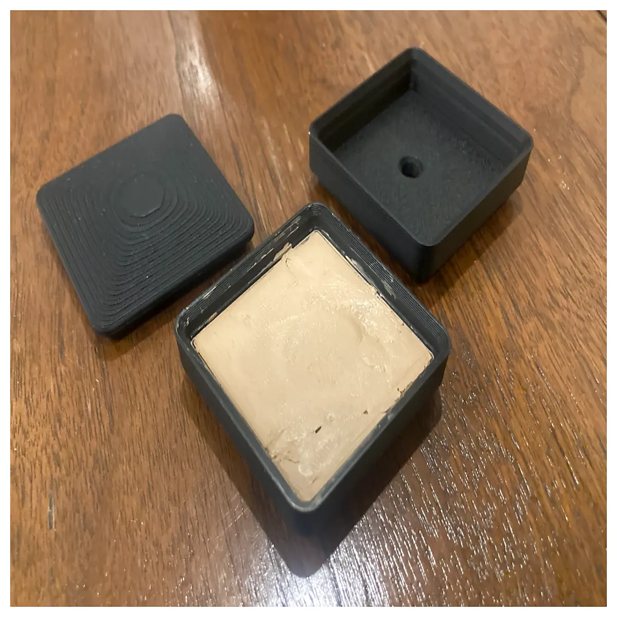 15 Salt New York Eyeshadow Palette Organizer Box Compact Makeup Brush Holder Powder Case Loose Pigment Storage Box