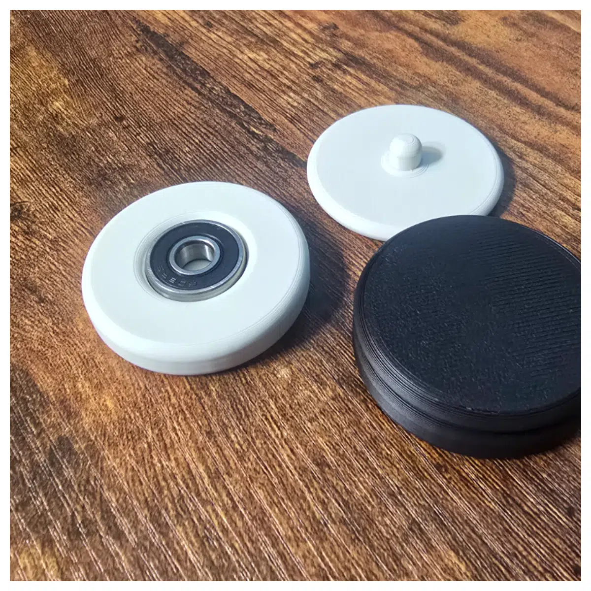 Mini Turntable Small Desktop Turntable Creative Mini Turntable Kids Toy Turntable Educational Rotation Tool Puzzle Learning Toy Miniature Spin Top