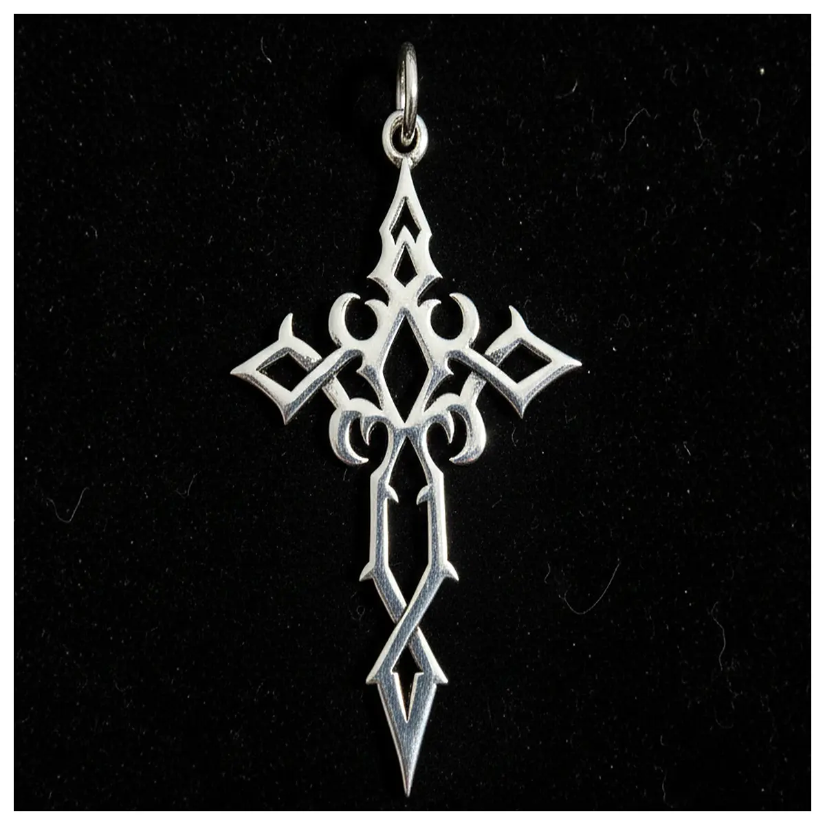 gothic thorn cross necklace punk jewelry spiked rose pendant silver black metal aesthetic goth accessories for men women