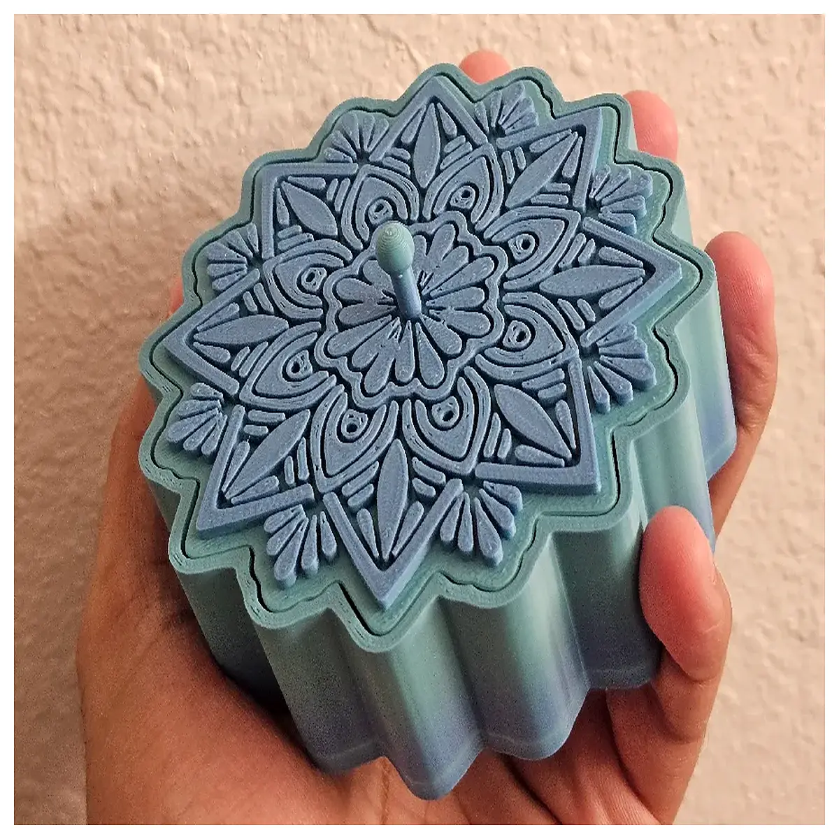 Mandal Box with Reinforced Lid Meditation Box Zen Decor Prayer Box Ritual Box Spiritual Gift Art Piece Decorative Box