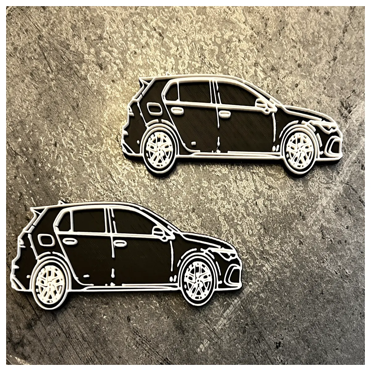 R 2025 Key Fob Car Accessory Keychains Auto Decoration Keyring Parts