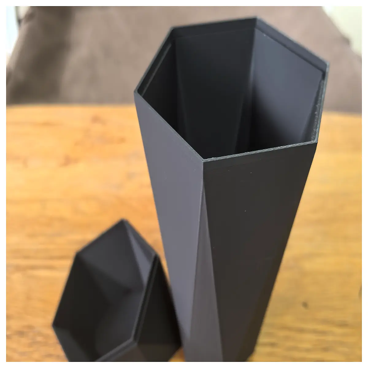Car Cup Holder Trash Can Cut Design Auto Interior Accessories Vehicle Waste Bin Creative Storage