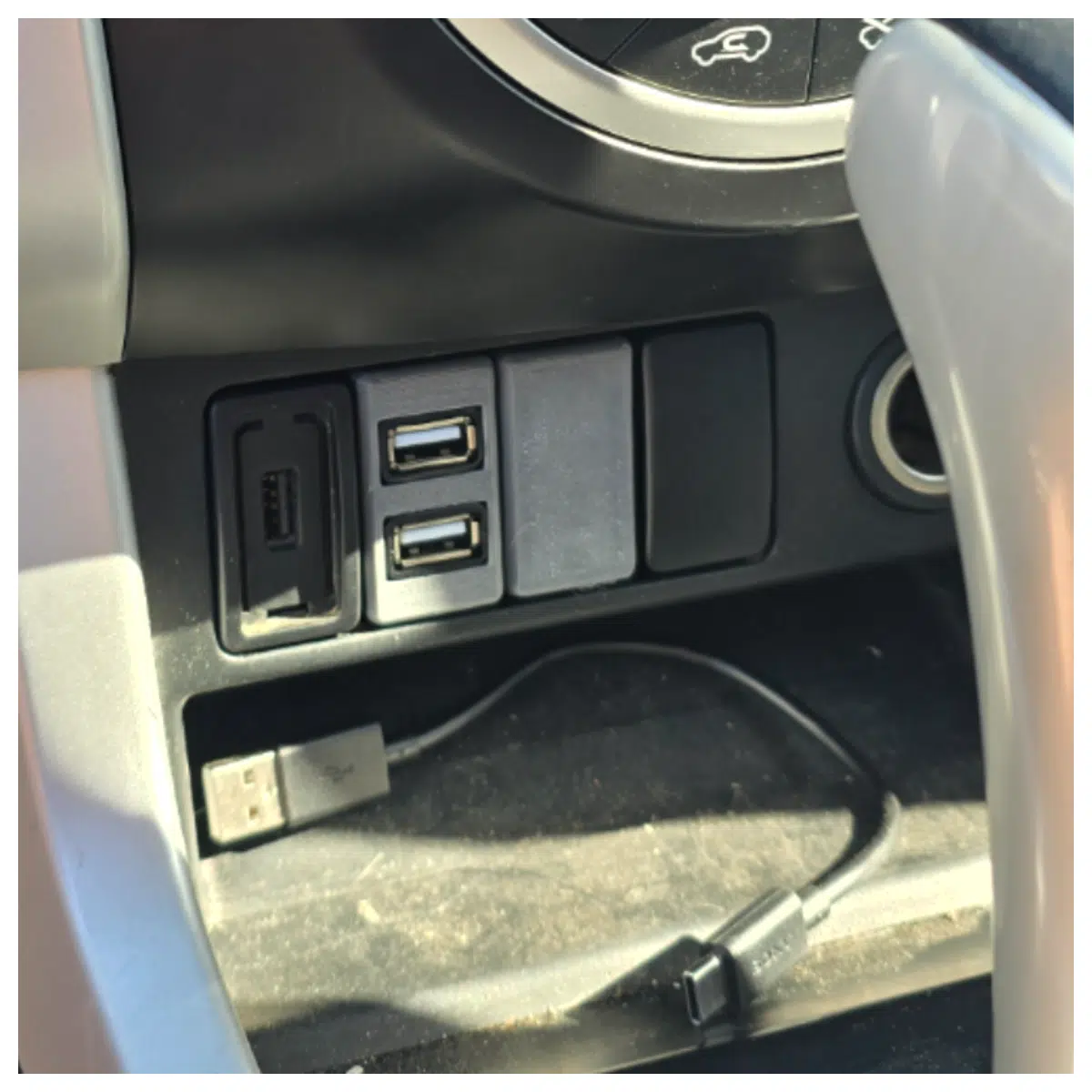 DMAX 2017 Central Console Switch Trim Dashboard Switch Accessory Vehicle Interior Upgrade Car Decoration Parts