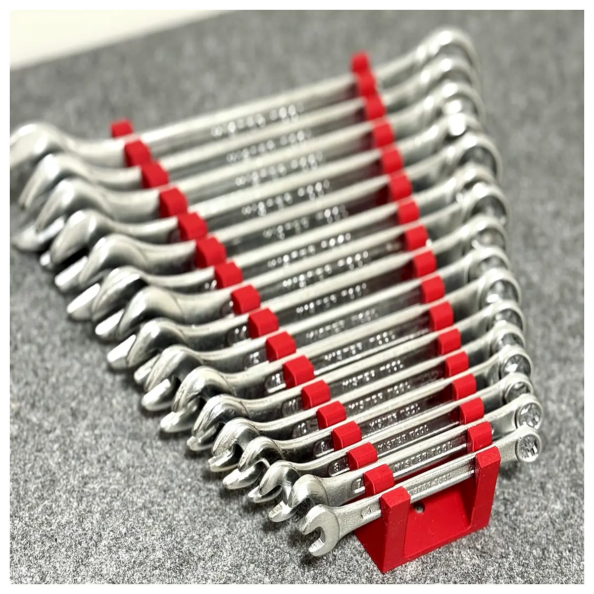 Wrench Rack Wall Mount 16 Piece Tool Organizer Wire Holder Easy Workbench Storage Wrench Stand
