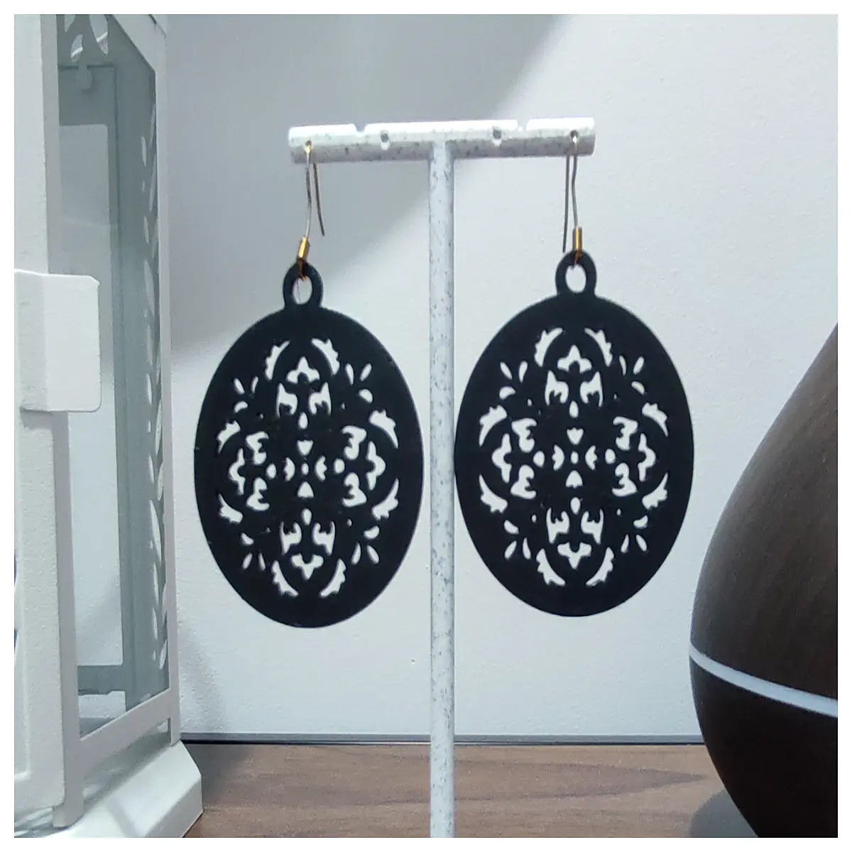 Ishtar Amulet Earrings Goddess Protection Charm Defense Cosplay Anime Collectible Jewelry Lucky Gift