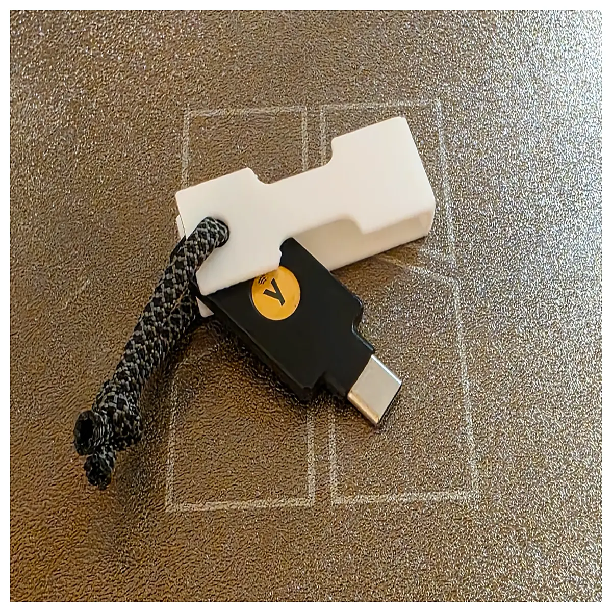 Yubikey 5C Key Clip Holder Security Key Fob USB C Compatible Authentication Accessory