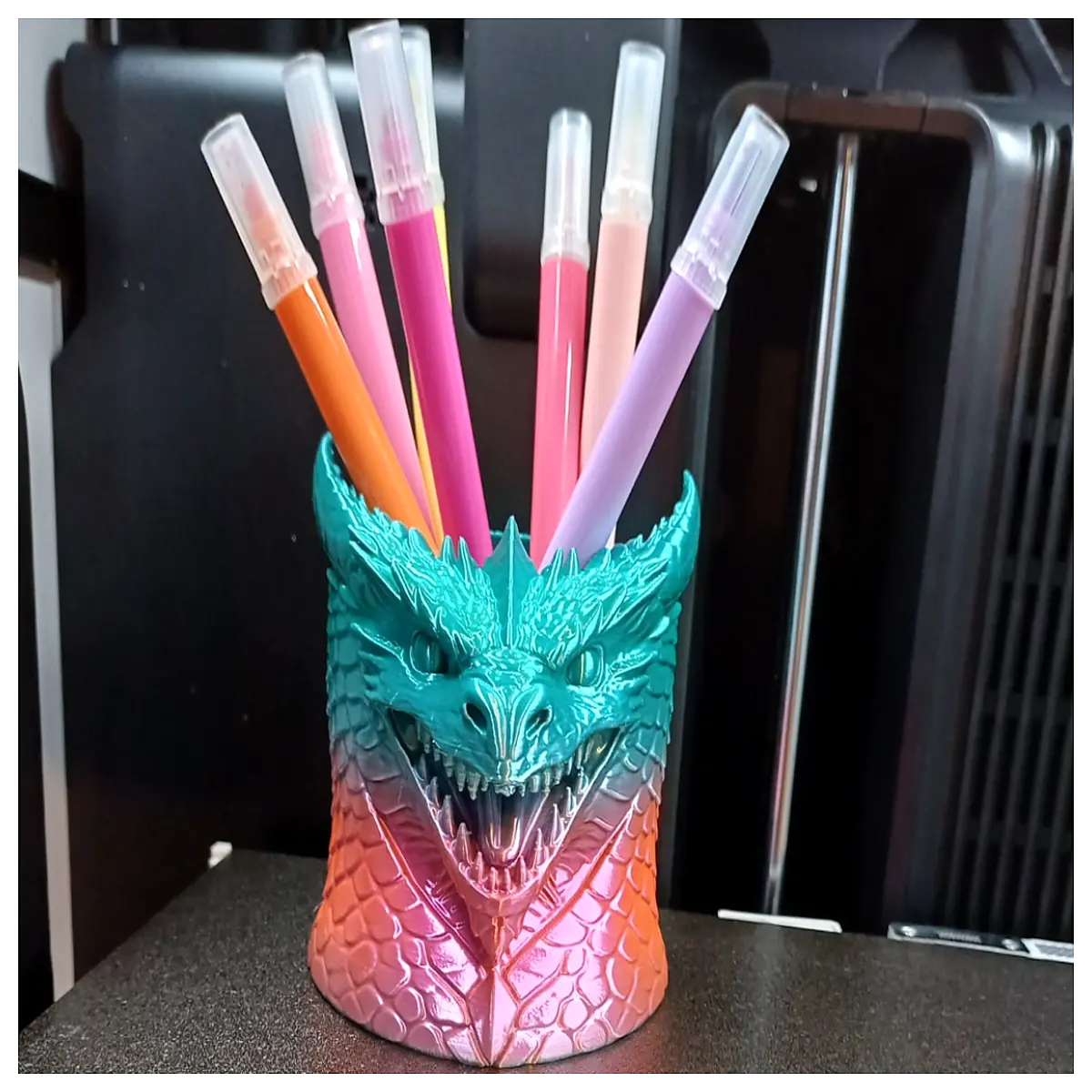 Dragon Pen Holder Ink Pen Grip Art Supplies Drawing Accessories Writing Tool Holder Artist Aid