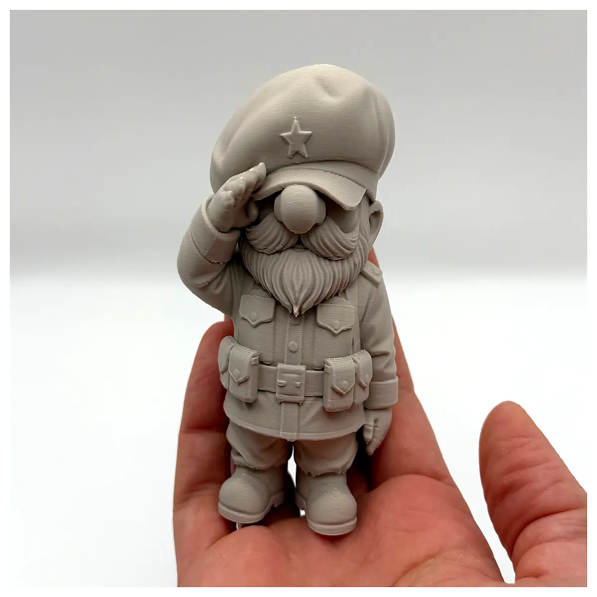 Garden General Gnomeral Figurine Outdoor Decoration Garden Statue Garden Gnome Yard Ornament Garden Art Decor Garden