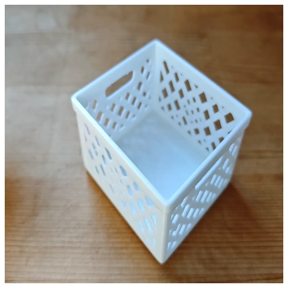 Carved Storage Box Desk Organizer for Office Print in One Accessory Parts Storage Container Multi Compartment