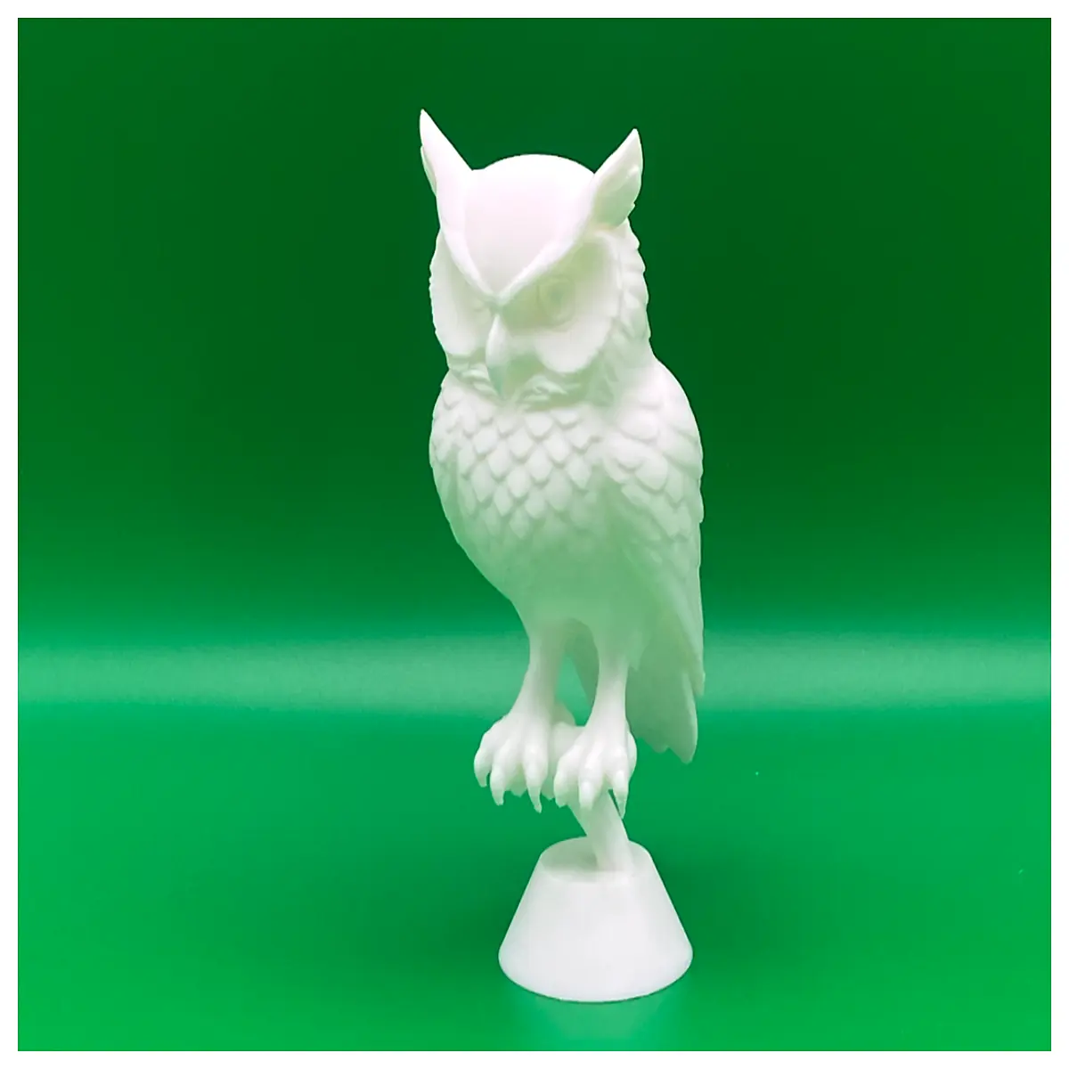 Wise Owl Statue Figurine Home Decor Office Desk Ornament Gift Bird Art Sculpture Creative Placement Decorative Accent