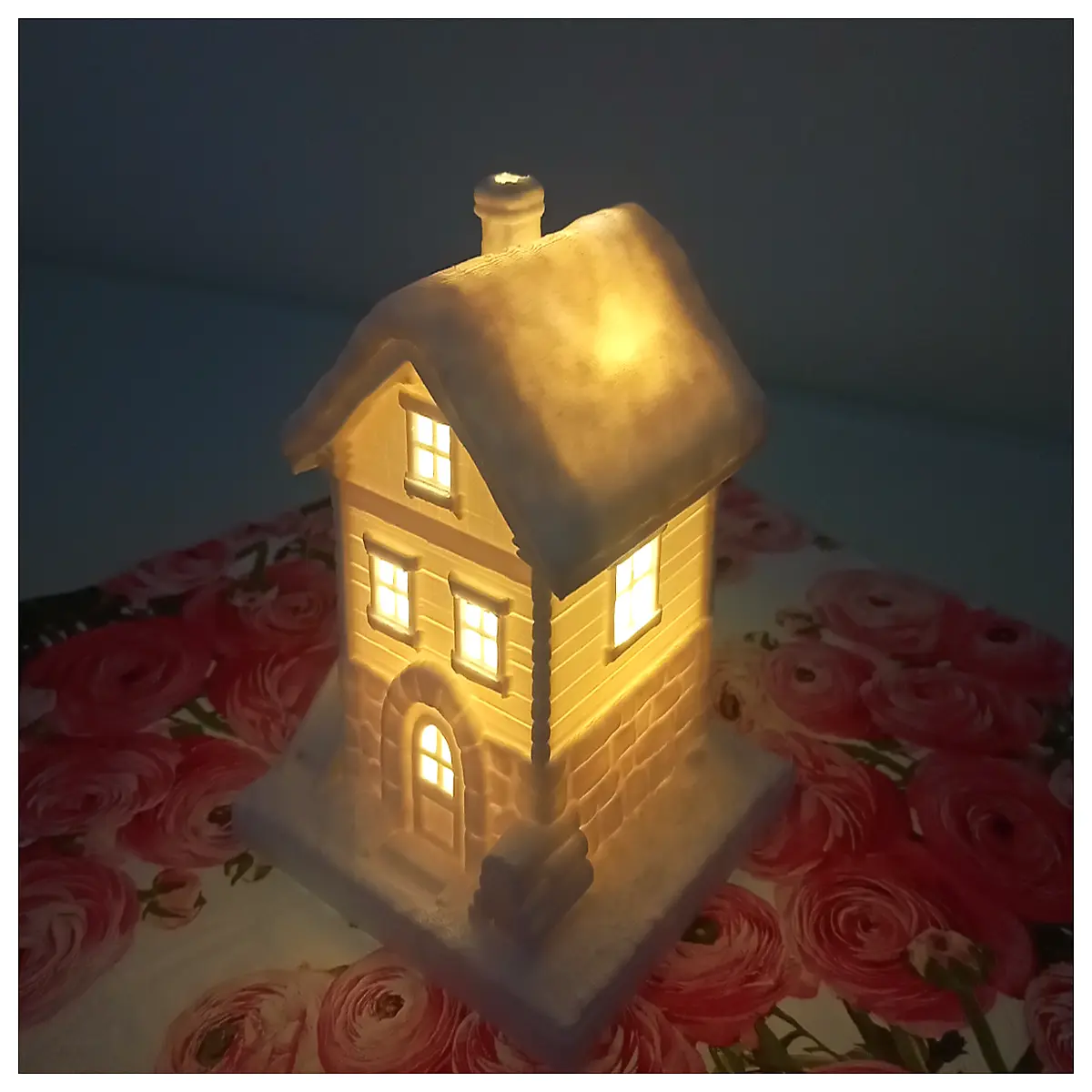 mini wooden cabin tea holder candle decor rustic home table centerpiece cozy ambiance gift