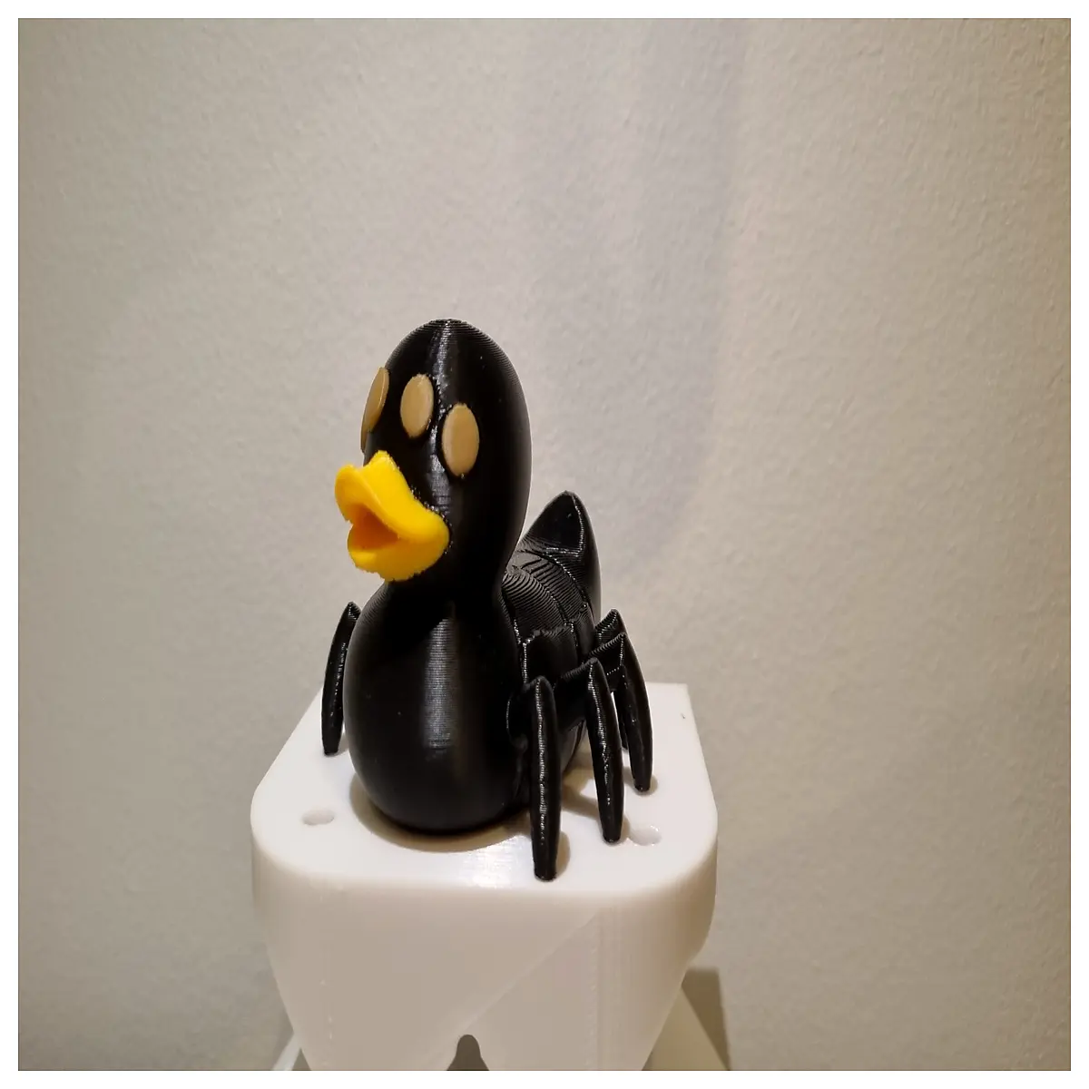 halloween spider duck toy spooky flying rubber ducky inflatable spider on duck for party decoration