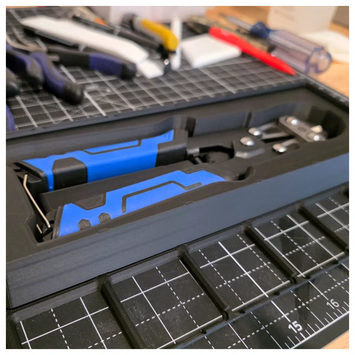 Gridfinity Storage Box for Kobalt 8 Cable Crimper Tool Organizer Repair Parts Component Case Storage Solution